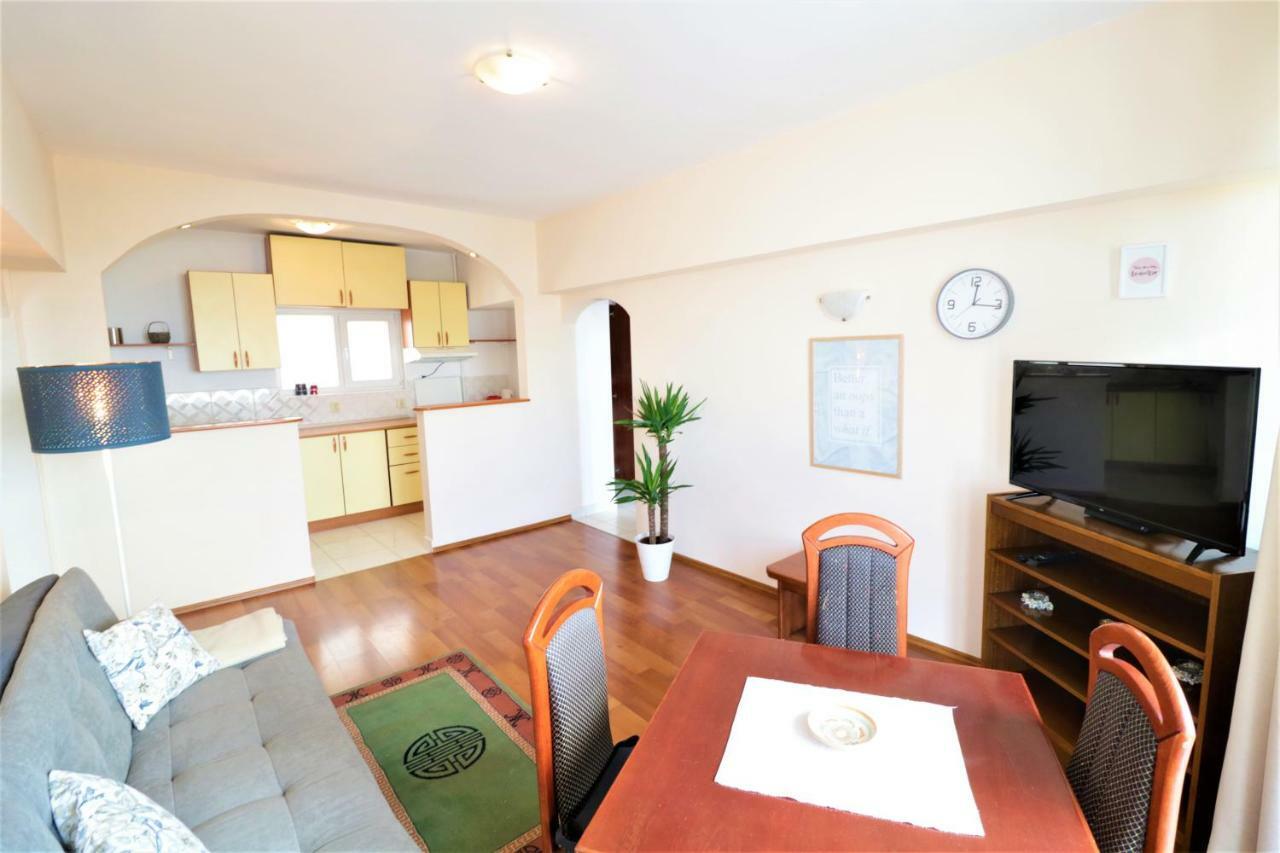 Eva Twin Apartments Bucarest Extérieur photo